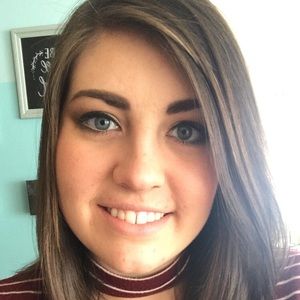 Meet your Posher, Hillary